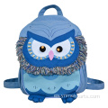 Mochila con tapa abatible de algodón y lino con bordado étnico hecho a mano de búho